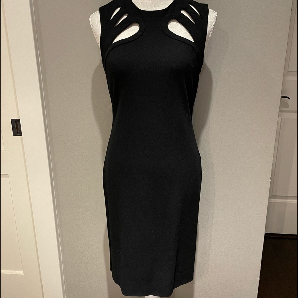 Diane Von Furstenburg Sleeveless Laser Cut black dress